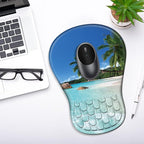 YIWEI Ergonomic Mouse Pad with Wrist Rest - Comfortable Office Mousepad with Memory Foam Wrist Support for Carpal Tunnel Relief, Mouse Pads with Non-Slip Base for Gaming and Home (Beach)
